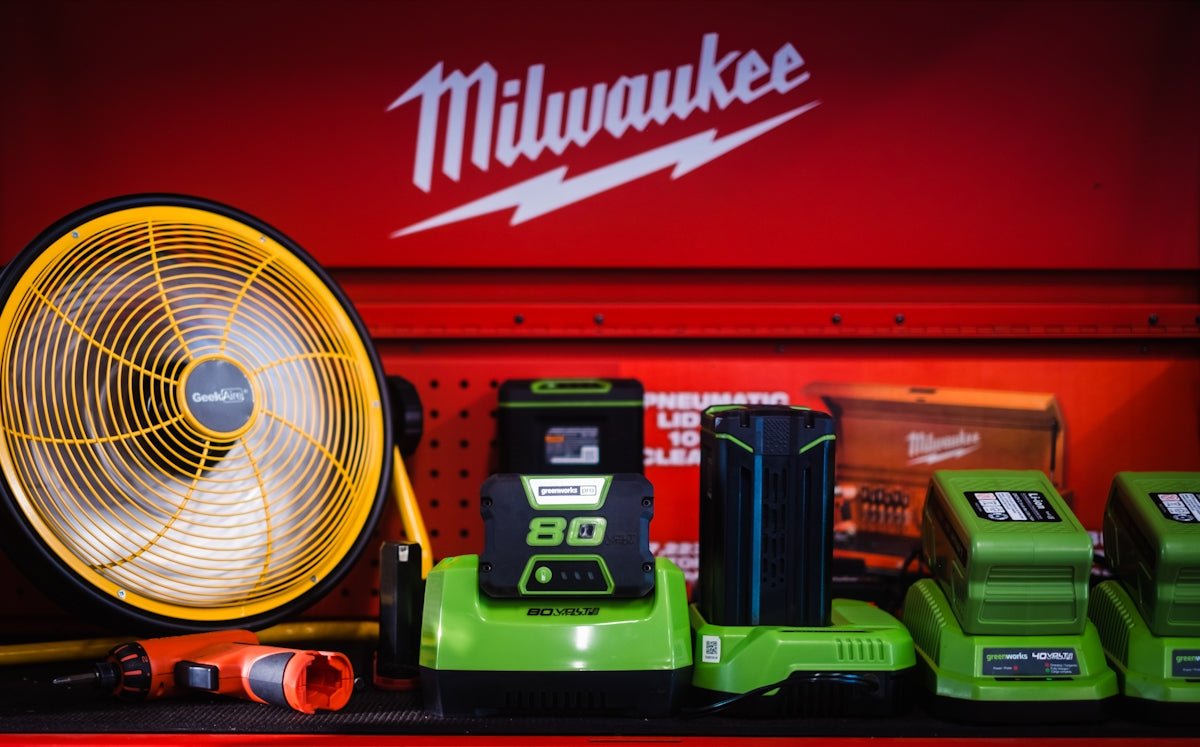Maximizing Battery Storage and Efficiency with the Milwaukee Type Carrier - WM Prints LLC