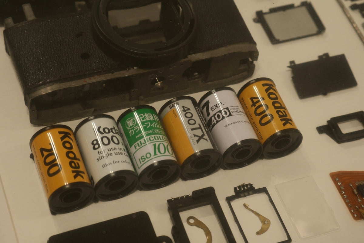 a group of batteries sitting on top of a table
